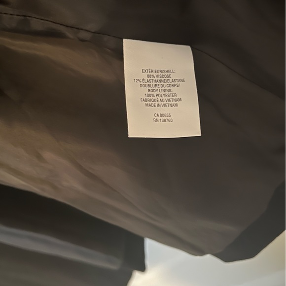 NWOT: REITMANS Black Blazer - Picture 4 of 4
